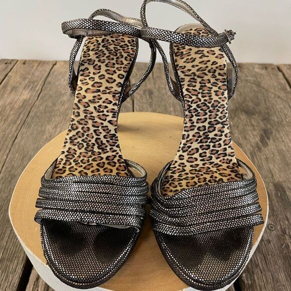 American Eagle Strappy Heels Size 8.5 EUC - Picture 2 of 7